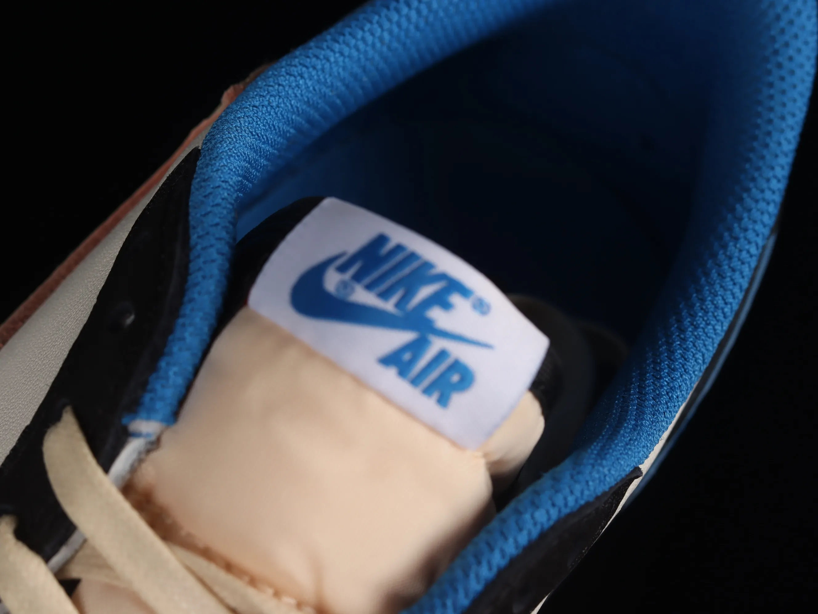 All categories Air Jordan Jordan series basketball shoes Air Jordan 1 Low LJR version Travis Scott x Air Jordan 1 Low OG AJ1 Joe 1 joint overhead hook DM7866-140